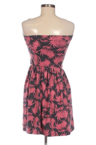 Рокля Superdry, Размер S, Цвят Многоцветен, Цена 17,89 €