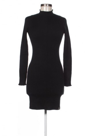 Рокля Superdry, Размер S, Цвят Черен, Цена 14,82 €