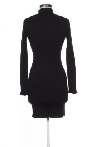 Рокля Superdry, Размер S, Цвят Черен, Цена 14,82 €