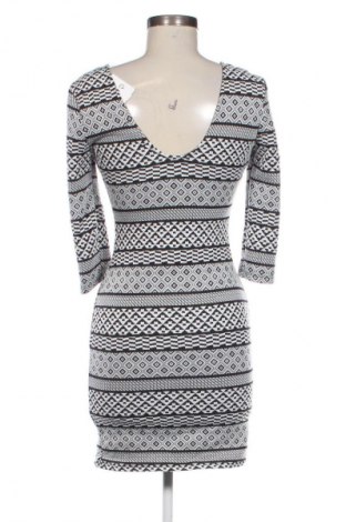 Рокля Tally Weijl, Размер S, Цвят Многоцветен, Цена 11,24 €