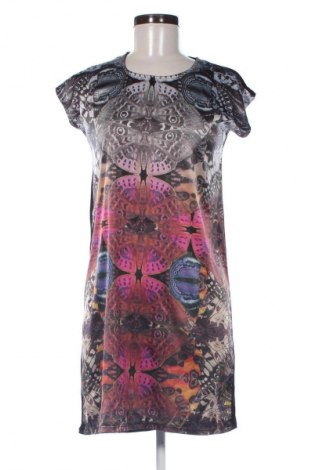 Рокля Ted Baker, Размер M, Цвят Многоцветен, Цена 80,78 €