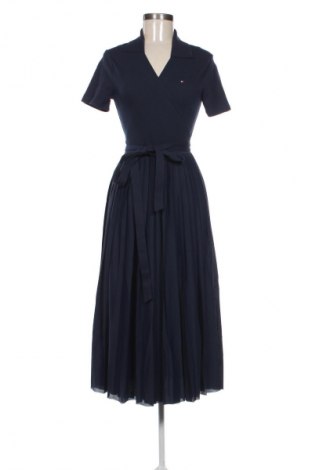 Рокля Tommy Hilfiger, Размер M, Цвят Син, Цена 127,00 €