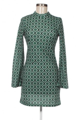 Rochie Trendyol, Mărime M, Culoare Multicolor, Preț 104,99 Lei