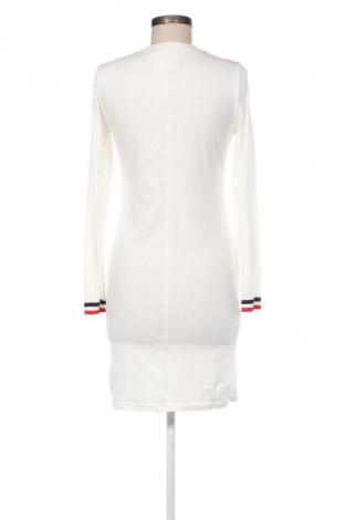 Ruha Unbranded, Méret M, Szín Ekrü
, Ár 10 049 Ft