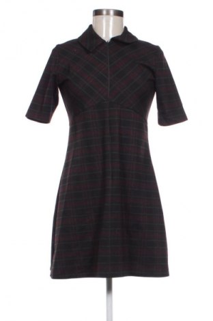 Рокля Unbranded, Размер M, Цвят Многоцветен, Цена 20,00 €