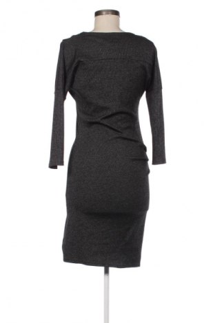 Šaty  Vero Moda, Velikost M, Barva Šedá, Cena  289,00 Kč