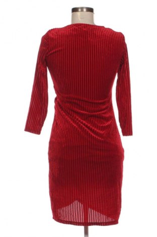 Šaty  Vero Moda, Velikost XS, Barva Červená, Cena  119,00 Kč
