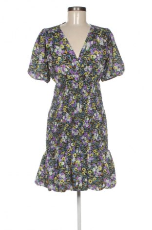 Šaty  Vero Moda, Velikost M, Barva Vícebarevné, Cena  379,00 Kč