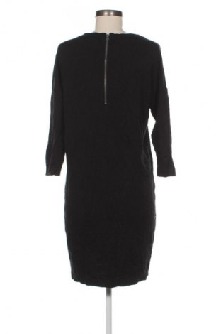 Sukienka Vero Moda, Rozmiar M, Kolor Czarny, Cena 38,99 zł