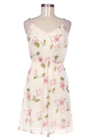 Рокля Vero Moda, Размер S, Цвят Многоцветен, Цена 12,78 €