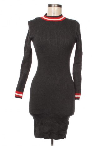 Рокля Vintage Dressing, Размер S, Цвят Многоцветен, Цена 5,62 €