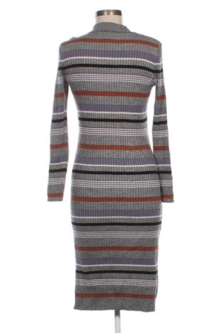 Šaty  Warehouse, Velikost XL, Barva Vícebarevné, Cena  209,00 Kč