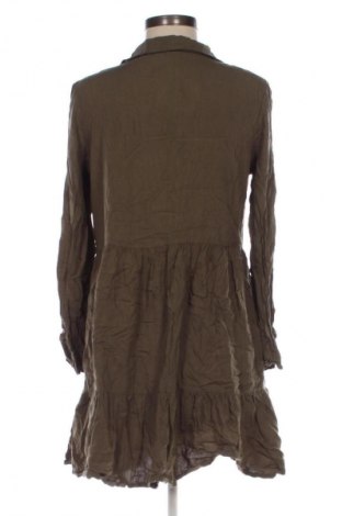 Рокля Yes Or No, Размер M, Цвят Зелен, Цена 6,64 €