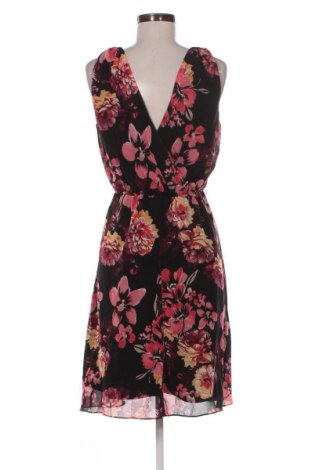 Рокля Yessica, Размер M, Цвят Многоцветен, Цена 18,40 €