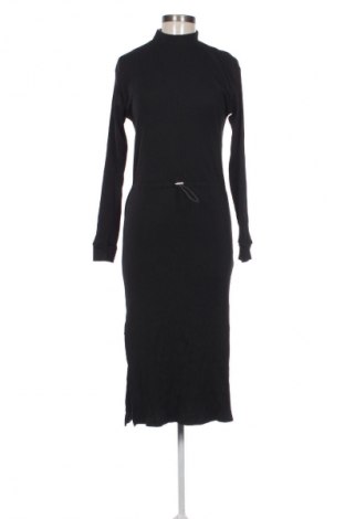 Rochie Zara, Mărime M, Culoare Negru, Preț 62,99 Lei
