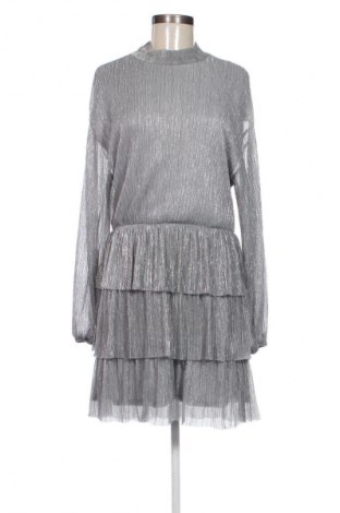 Šaty  Zara, Velikost L, Barva Stříbrná, Cena  489,00 Kč