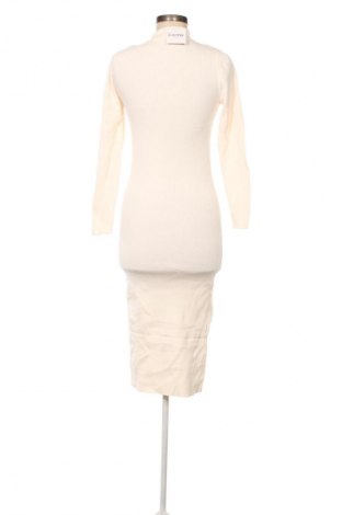 Rochie Zara, Mărime M, Culoare Ecru, Preț 60,99 Lei