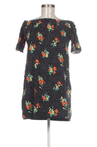 Рокля Zara, Размер XS, Цвят Многоцветен, Цена 2,55 €