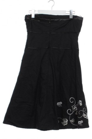 Φόρεμα Zero, Μέγεθος M, Χρώμα Μαύρο, Τιμή 19,97 €