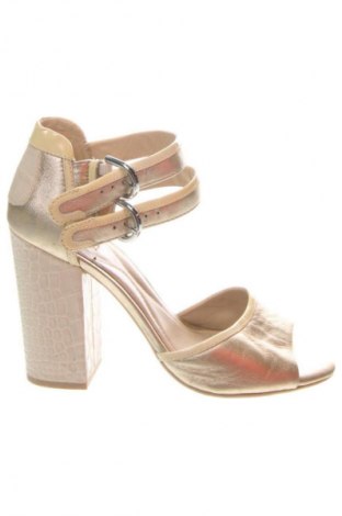 Sandále Geox, Veľkosť 38, Farba Zlatistá, Cena  57,95 €