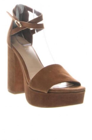 Sandále Jonak, Veľkosť 40, Farba Hnedá, Cena  79,95 €