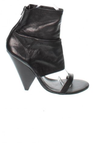 Sandále San Marina, Veľkosť 40, Farba Čierna, Cena  45,08 €