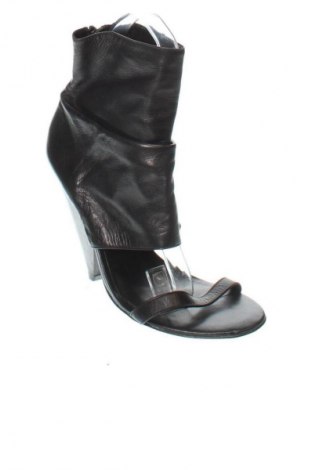 Sandále San Marina, Veľkosť 40, Farba Čierna, Cena  45,08 €