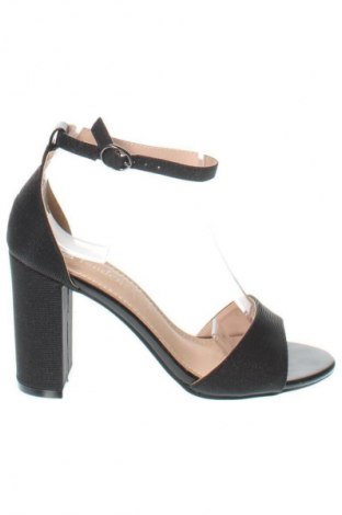 Sandále Tendenz, Veľkosť 36, Farba Čierna, Cena  32,00 €