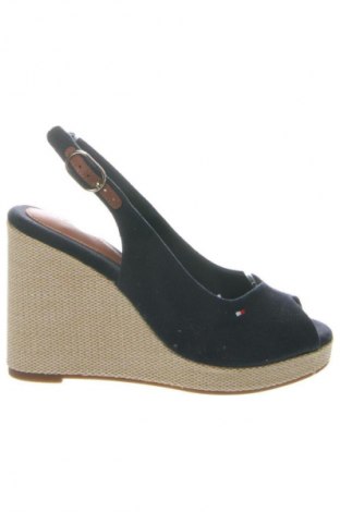Sandalen Tommy Hilfiger, Größe 39, Farbe Blau, Preis € 102,99, #135399870