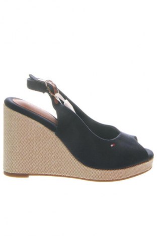 Sandále Tommy Hilfiger, Veľkosť 40, Farba Modrá, Cena  77,95 €, #135428089