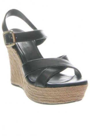 Сандали UGG Australia, Размер 37, Цвят Черен, Цена 60,33 €
