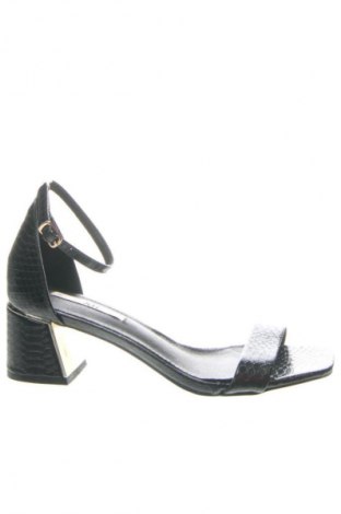 Sandále Xti, Veľkosť 38, Farba Čierna, Cena  32,95 €