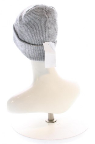 Czapka HALO, Kolor Szary, Cena 119,99 zł