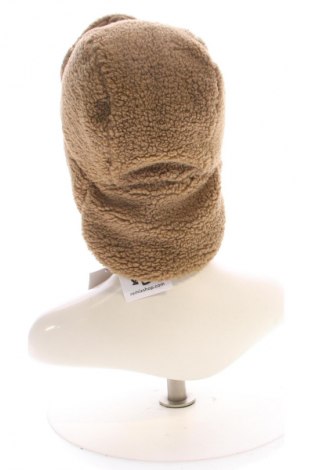 Czapka Lacoste, Kolor Brązowy, Cena 217,72 zł