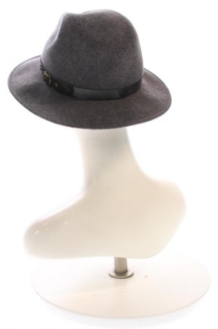 Шапка Seeberger, Цвят Сив, Цена 23,00 €