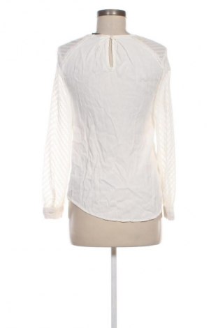 Дамска блуза Object, Размер S, Цвят Бял, Цена 9,20 €