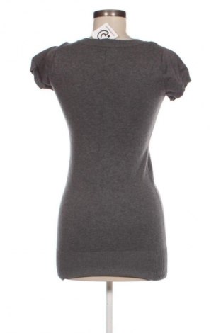 Dámský svetr Unbranded, Velikost S, Barva Šedá, Cena  319,00 Kč