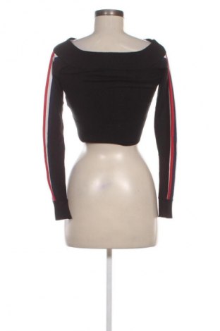 Дамски пуловер Forever 21, Размер M, Цвят Черен, Цена 3,57 €