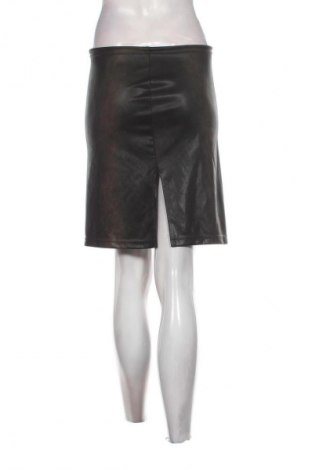 Пола Unbranded, Размер S, Цвят Зелен, Цена 2,04 €