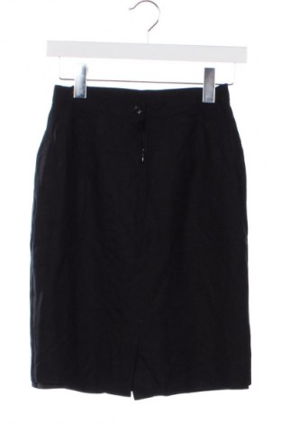 Пола Unbranded, Размер XS, Цвят Черен, Цена 2,04 €