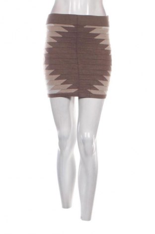 Пола Amisu, Размер M, Цвят Многоцветен, Цена 2,04 €