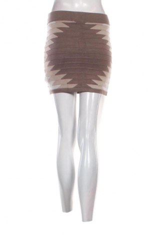 Пола Amisu, Размер M, Цвят Многоцветен, Цена 2,04 €