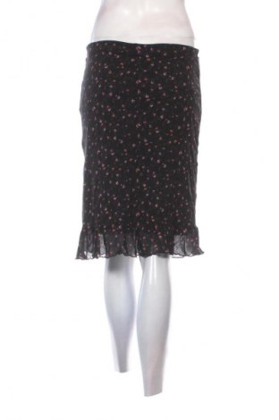 Пола Clockhouse, Размер M, Цвят Черен, Цена 2,04 €