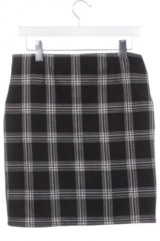 Пола Janina, Размер M, Цвят Многоцветен, Цена 2,04 €