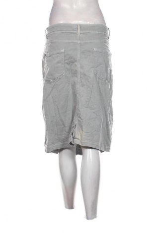 Пола Miss Etam, Размер M, Цвят Сив, Цена 2,04 €