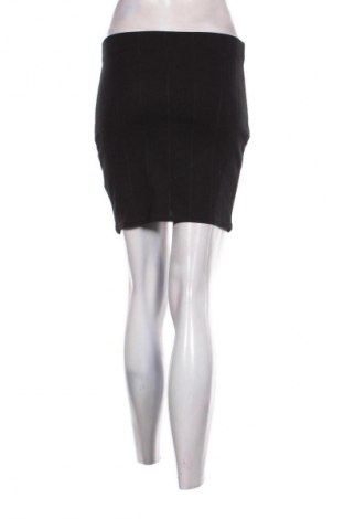 Пола New Look, Размер M, Цвят Черен, Цена 2,04 €