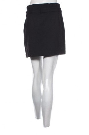 Пола ONLY, Размер S, Цвят Черен, Цена 2,04 €