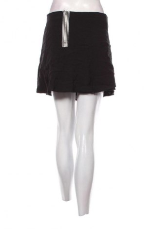 Пола Review, Размер M, Цвят Черен, Цена 2,04 €