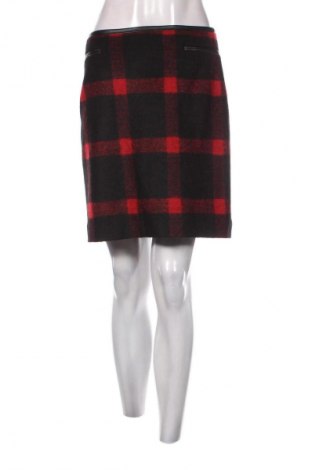 Пола S.Oliver, Размер M, Цвят Червен, Цена 4,60 €