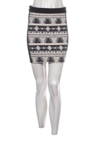 Пола VILA, Размер S, Цвят Многоцветен, Цена 3,06 €